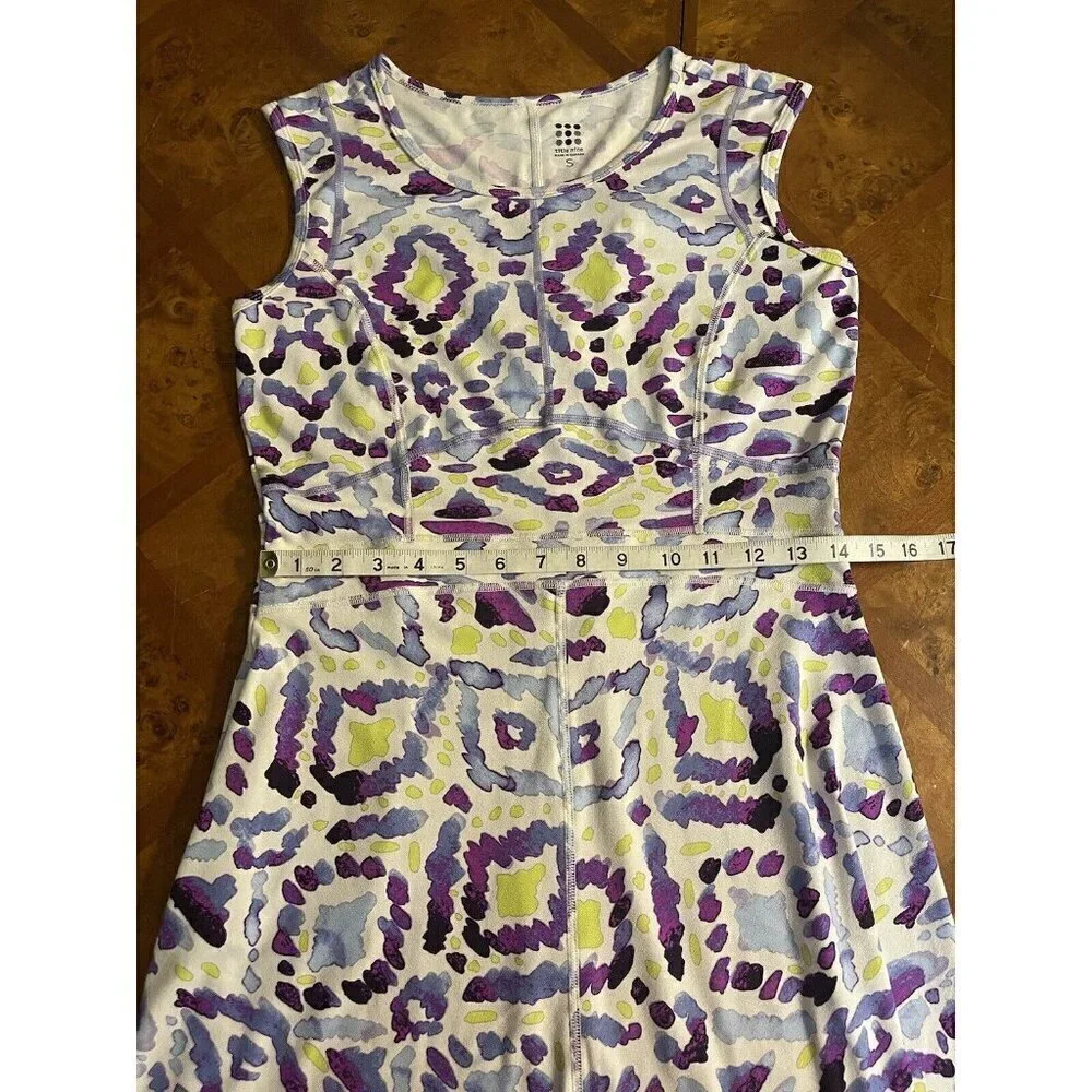 Title Nine Dream Dress Fit and Flare Size S Stretch Abstract Purple White Blue - Picture 7 of 8
